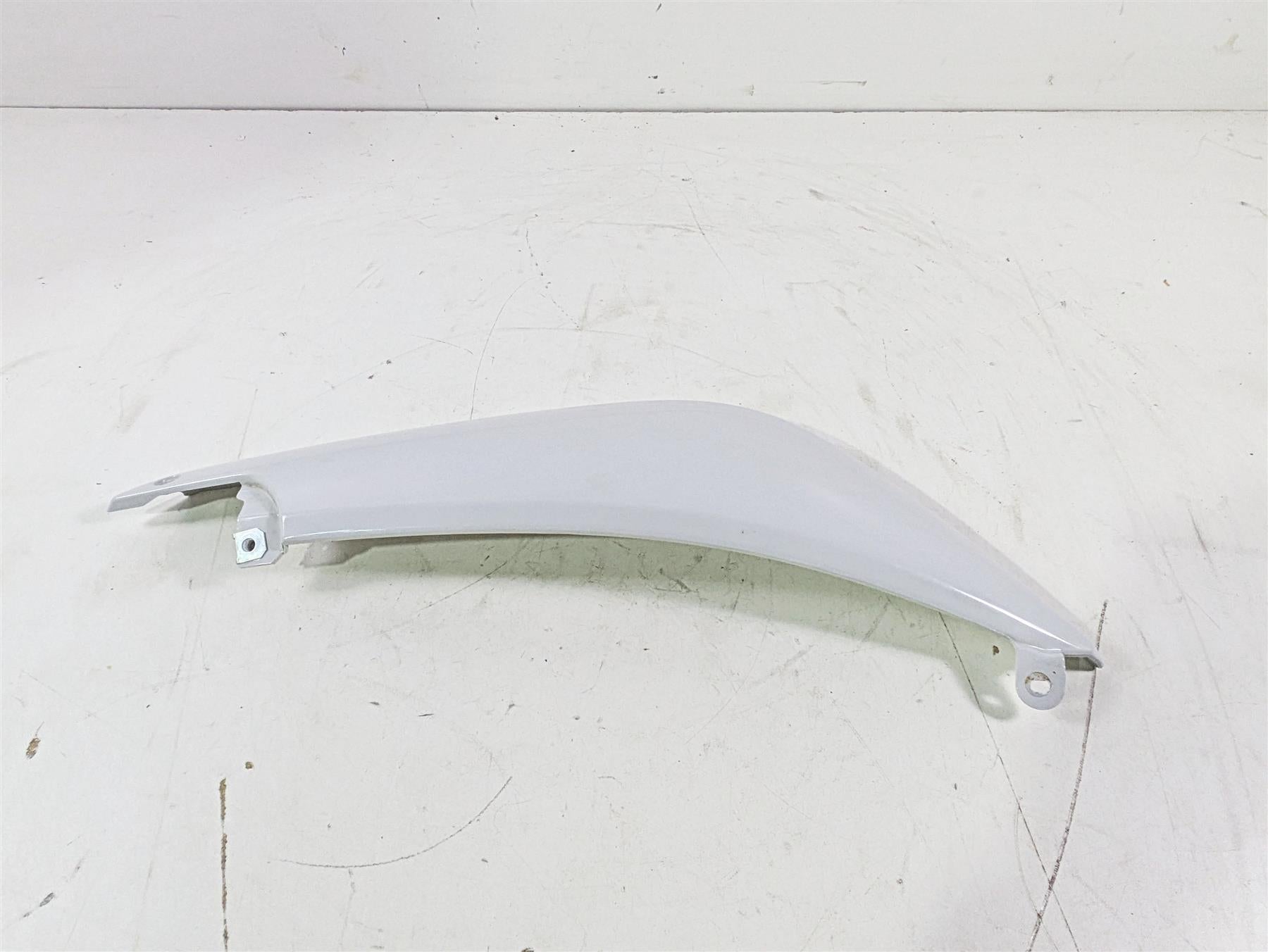 2016 BMW F800R K73 Left Rear Fender White Fairing Side Cover 46627678607 | Mototech271