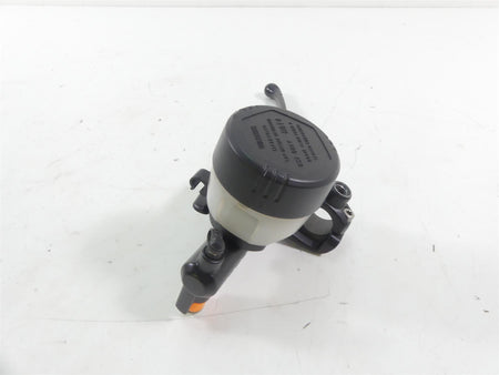 2009 BMW R1200GS K25 Front Brake Master Cylinder + Lever 32727727025 {{ shop.shopifyCountryName }} - Mototech271