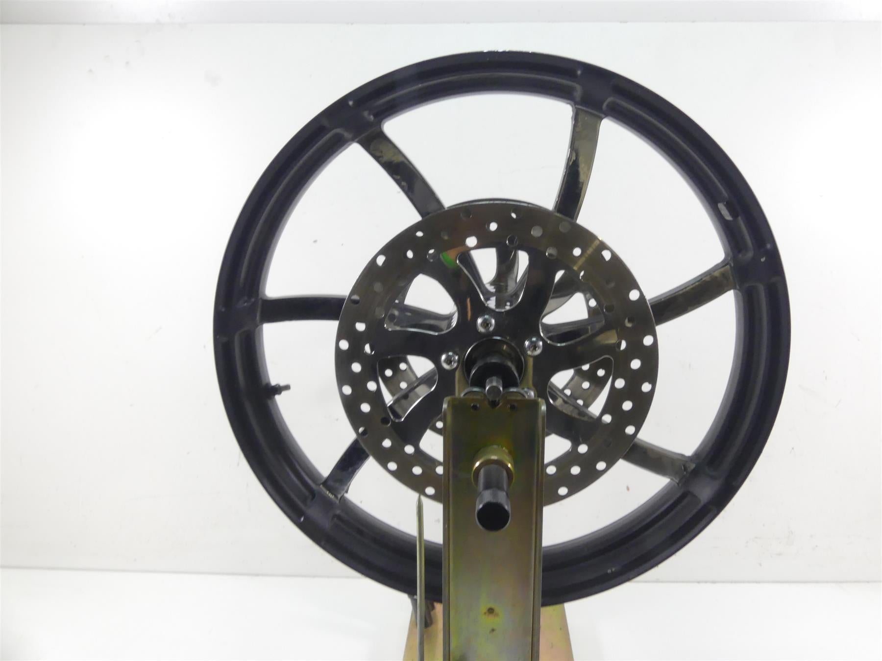 2013 Harley Touring FLTRX Road Glide Custom Front Wheel Rim Agitator 21x3 {{ shop.shopifyCountryName }} - Mototech271