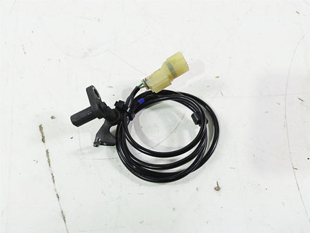 2019 Triumph Speed Triple RS 1050 Rear Abs Brake Wheel Speed Sensor T2021672 {{ shop.shopifyCountryName }} - Mototech271