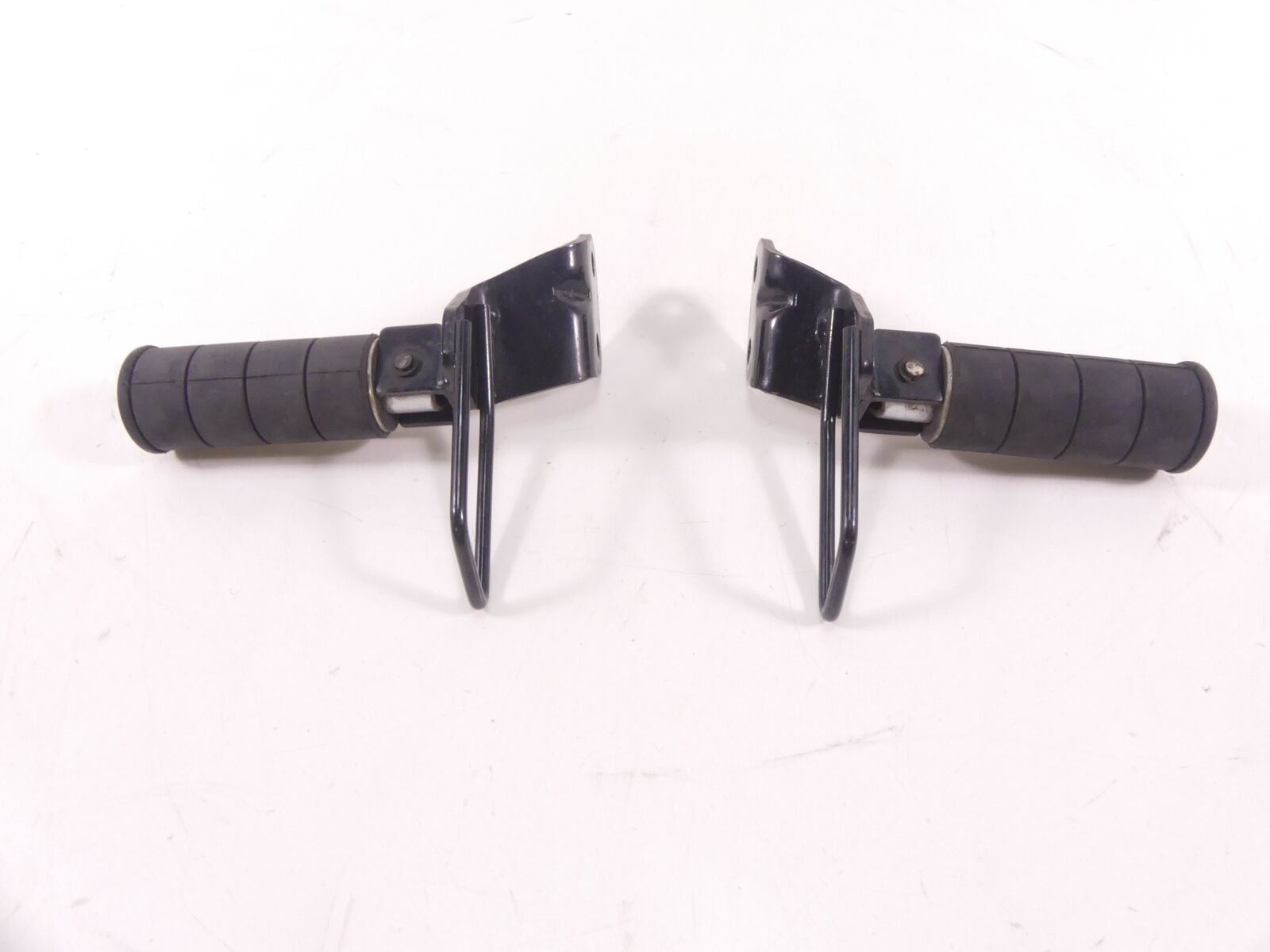 2007 Suzuki VL800 C50 Boulevard Rear Passenger Footpegs Foot Peg 43700-39G00 {{ shop.shopifyCountryName }} - Mototech271