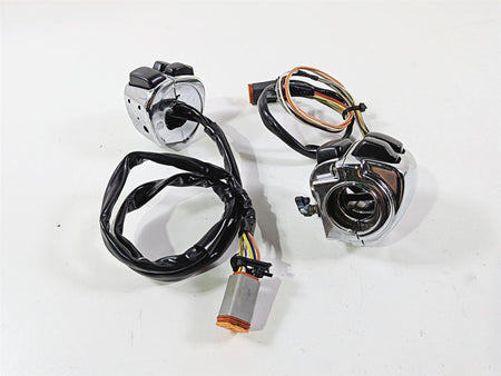 2005 Harley Softail FLSTFSE CVO Fat Boy Left right Hand Control Switch 71682-06A-Mototech271