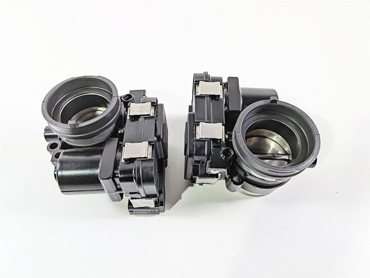 2023 BMW R1250RT RTP K52 Left Right Black Throttle Body Set 13548568757 {{ shop.shopifyCountryName }} - Mototech271