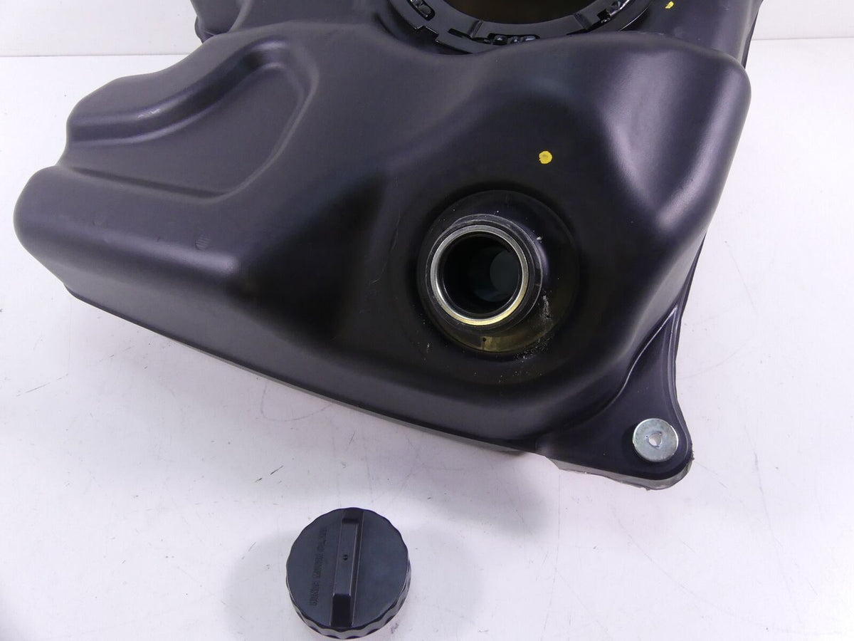 2019 Honda Talon SXS1000 S2X Fuel Gas Petrol Reservoir Tank 17510-HL6-A00 {{ shop.shopifyCountryName }} - Mototech271