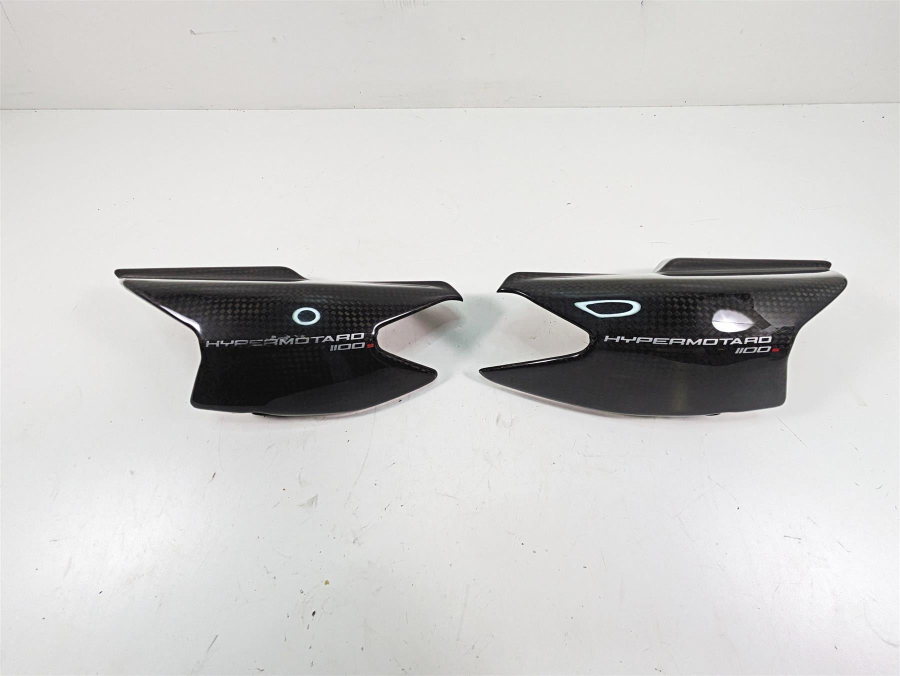 2011 Ducati Hypermotard 1100 Evo SP Rear Carbon Tail Fairing Cover Set 48211531E {{ shop.shopifyCountryName }} - Mototech271