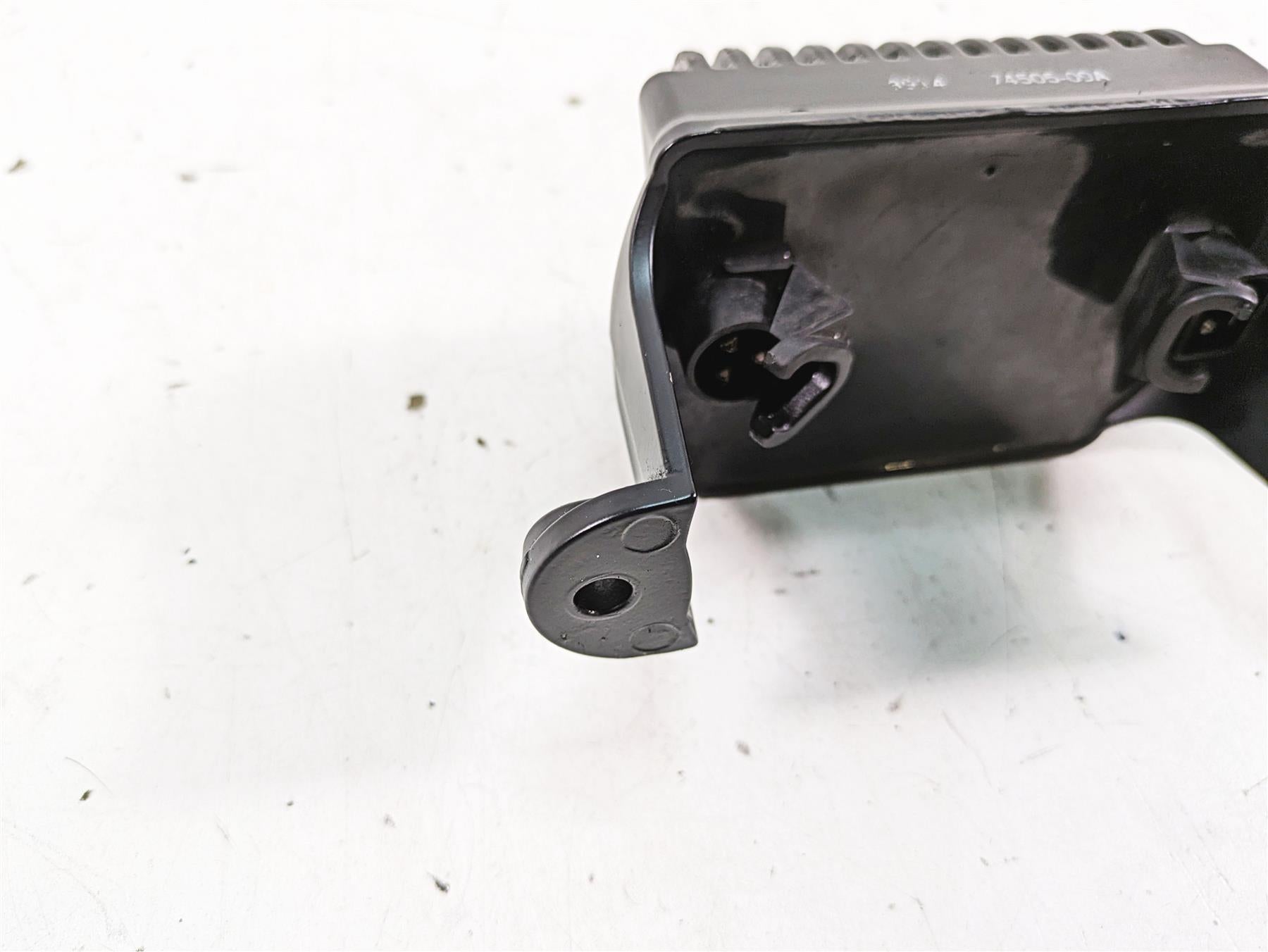 2015 Harley Touring FLHXS Street Glide Rectifier Voltage Regulator 74505-09A {{ shop.shopifyCountryName }} - Mototech271