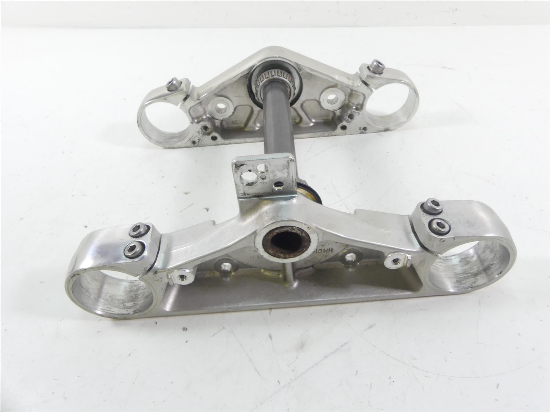 2008 Honda V-Twin VTX1800 N3 Upper & Lower Triple Tree Set 53230-MCV-N20 {{ shop.shopifyCountryName }} - Mototech271