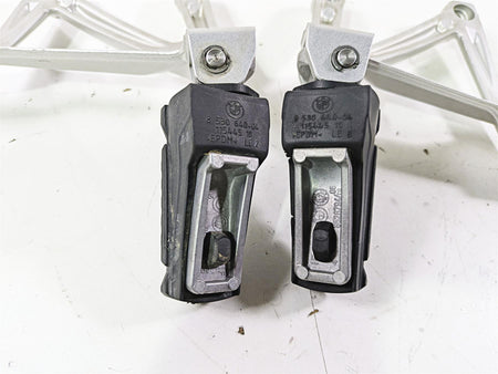2018 BMW R1200GS GSW K50 Rear Passenger Footpeg Set 46718528793 46718528794 {{ shop.shopifyCountryName }} - Mototech271