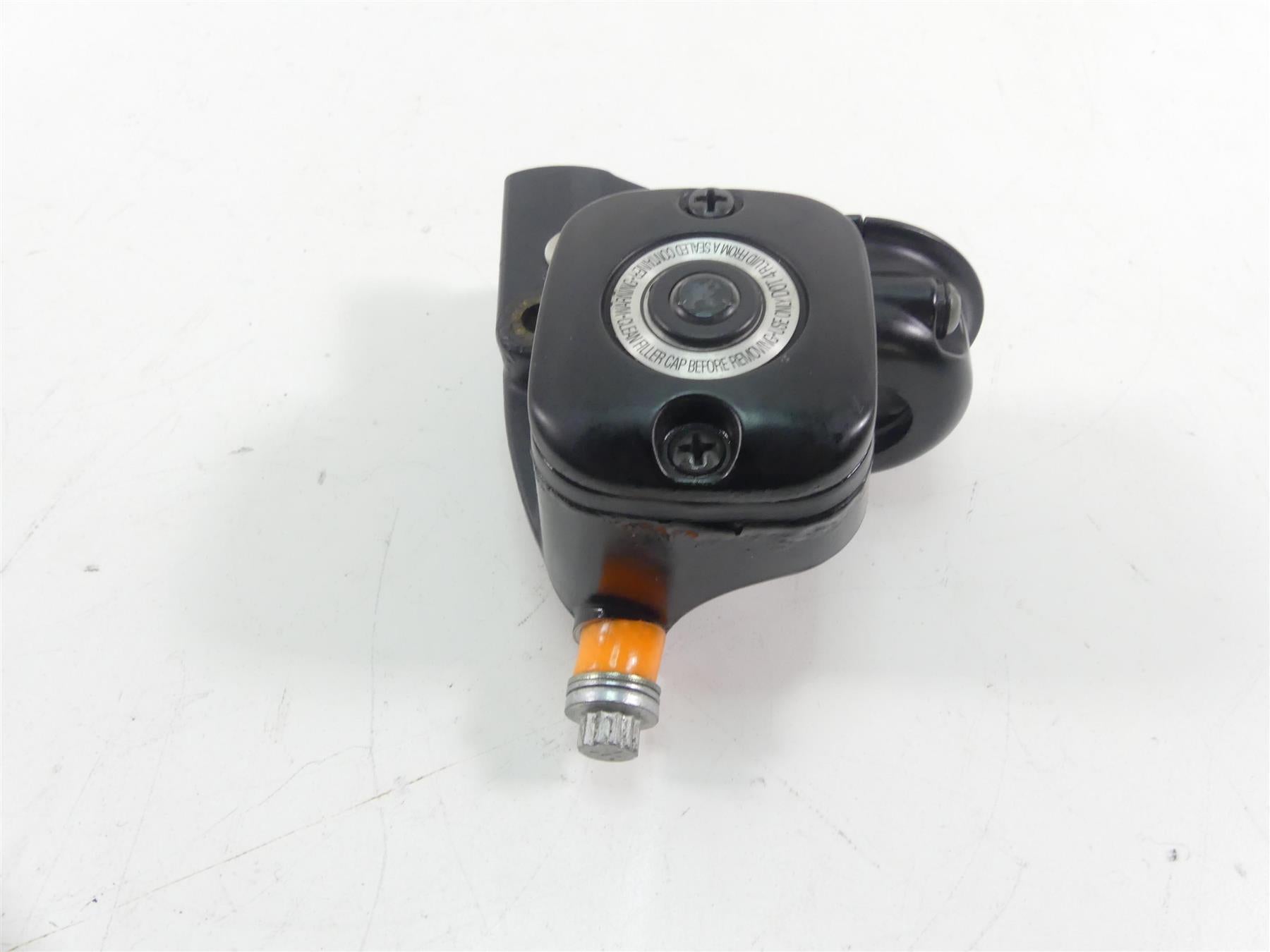 2014 Harley FXDF Dyna Fat Bob Front Brake Master Cylinder 11/16" 45170-08F {{ shop.shopifyCountryName }} - Mototech271