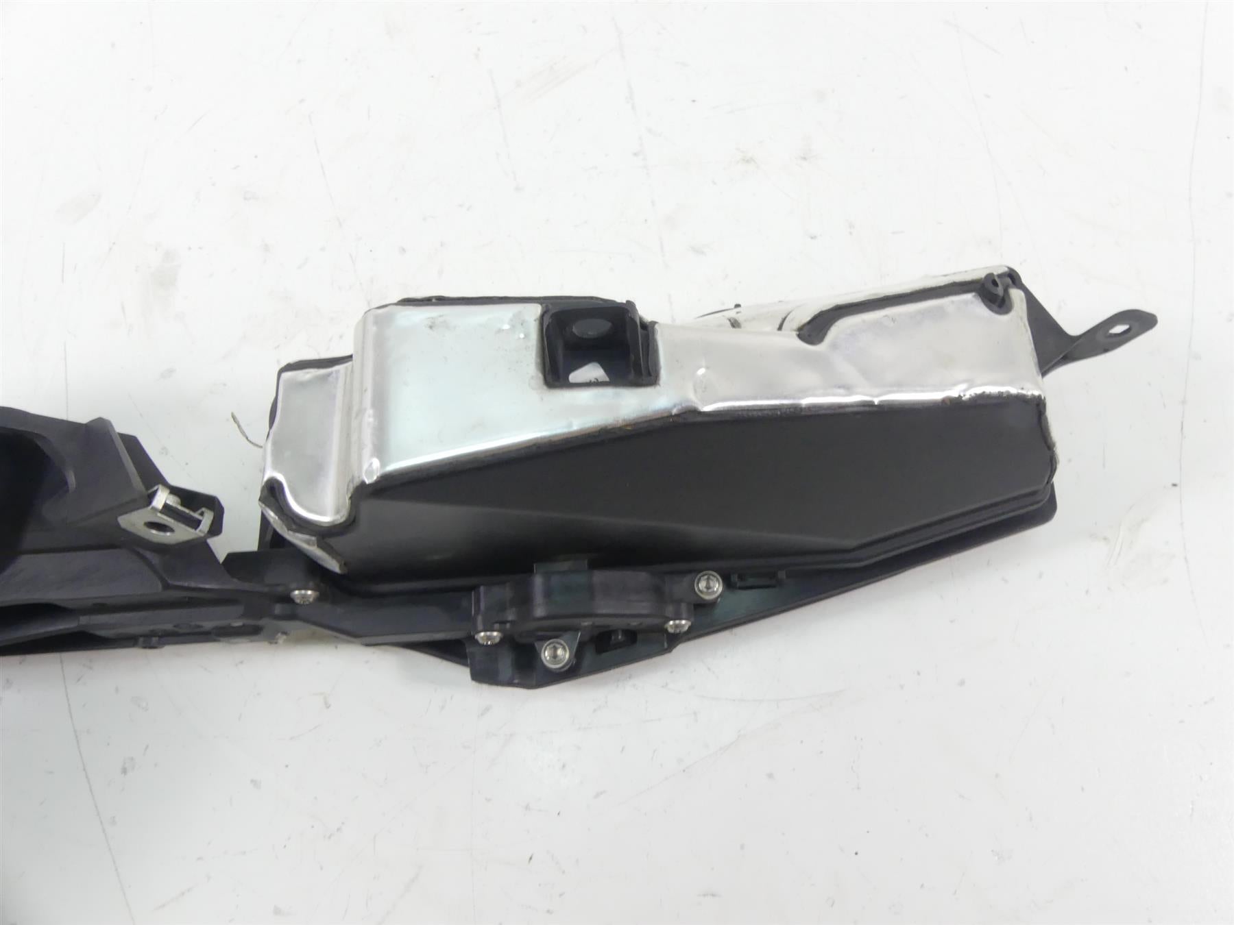 2015 BMW K1600GT K48 Right Side Storage Box Compartment 46637710448 40877147090 {{ shop.shopifyCountryName }} - Mototech271