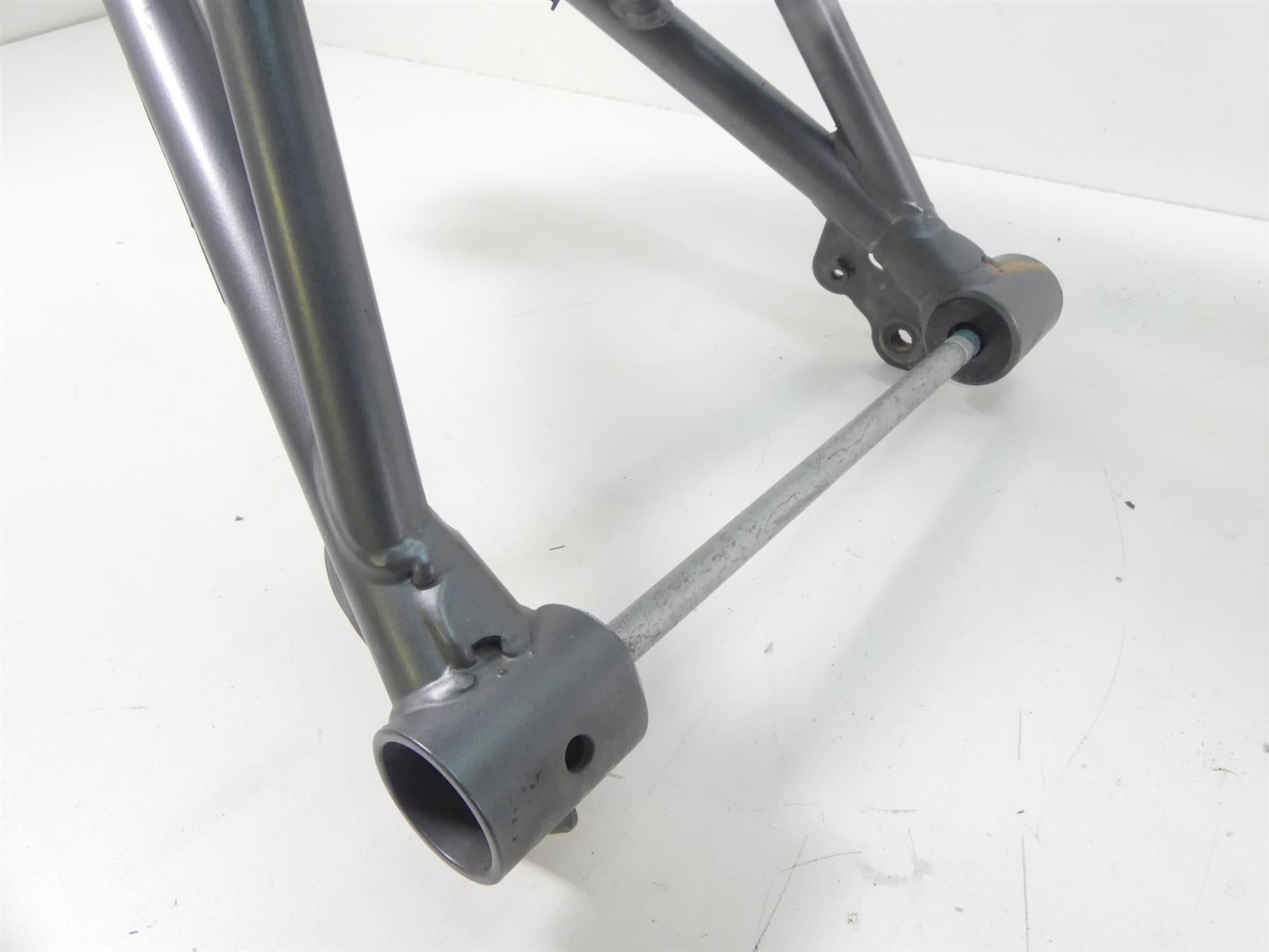 2016 BMW R1200GS K50 Straight Main Frame Chassis - Slvg 46519444970 {{ shop.shopifyCountryName }} - Mototech271