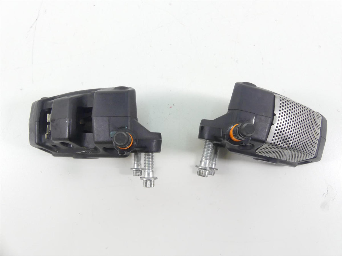 2016 Harley Touring FLHR Road King Front Brembo Brake Caliper Set 43027-08 {{ shop.shopifyCountryName }} - Mototech271
