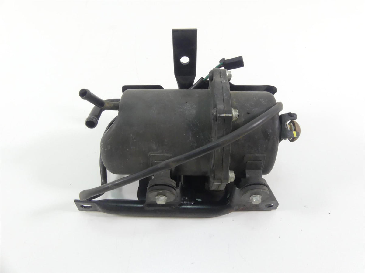 2006 Honda VTX1800 C2 Fuel Gas Petrol Pump - Tested 16700-MCV-R12 16700-MCV-R13 {{ shop.shopifyCountryName }} - Mototech271