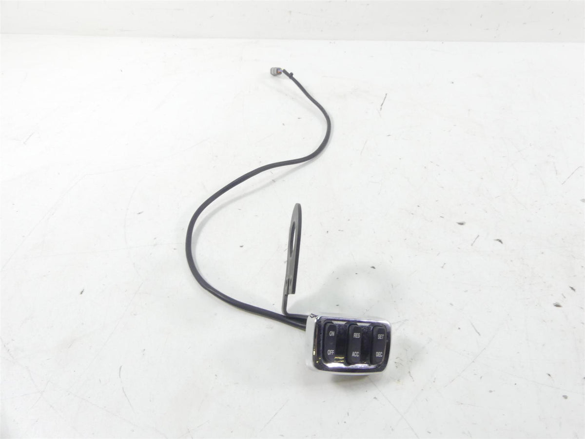 2011 Victory Vision Tour Right Hand Cruise Control Switch Set 4012843 {{ shop.shopifyCountryName }} - Mototech271