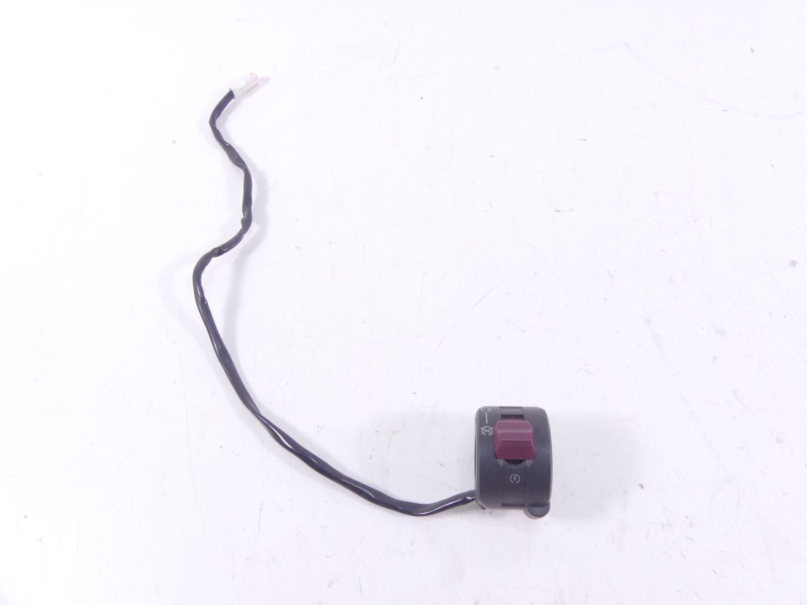 2016 Ducati Hypermotard 939SP Right Hand Control Switch Start Kill Stop 65010122