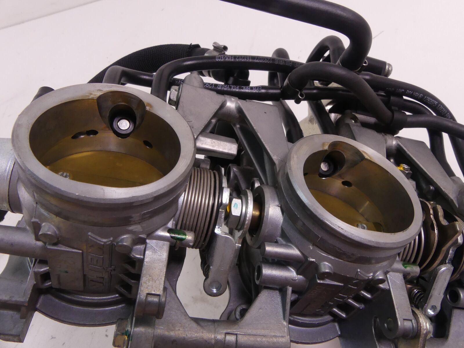 2014 Triumph Tiger 800 ABS Throttle Bodies Keihin Fuel Injection T1243800 {{ shop.shopifyCountryName }} - Mototech271