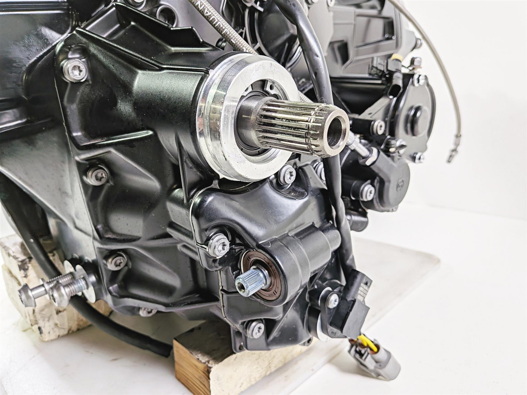 2023 BMW R1250RT RTP K52 Running Engine Motor + Tranny 2K Only 11008404185 {{ shop.shopifyCountryName }} - Mototech271