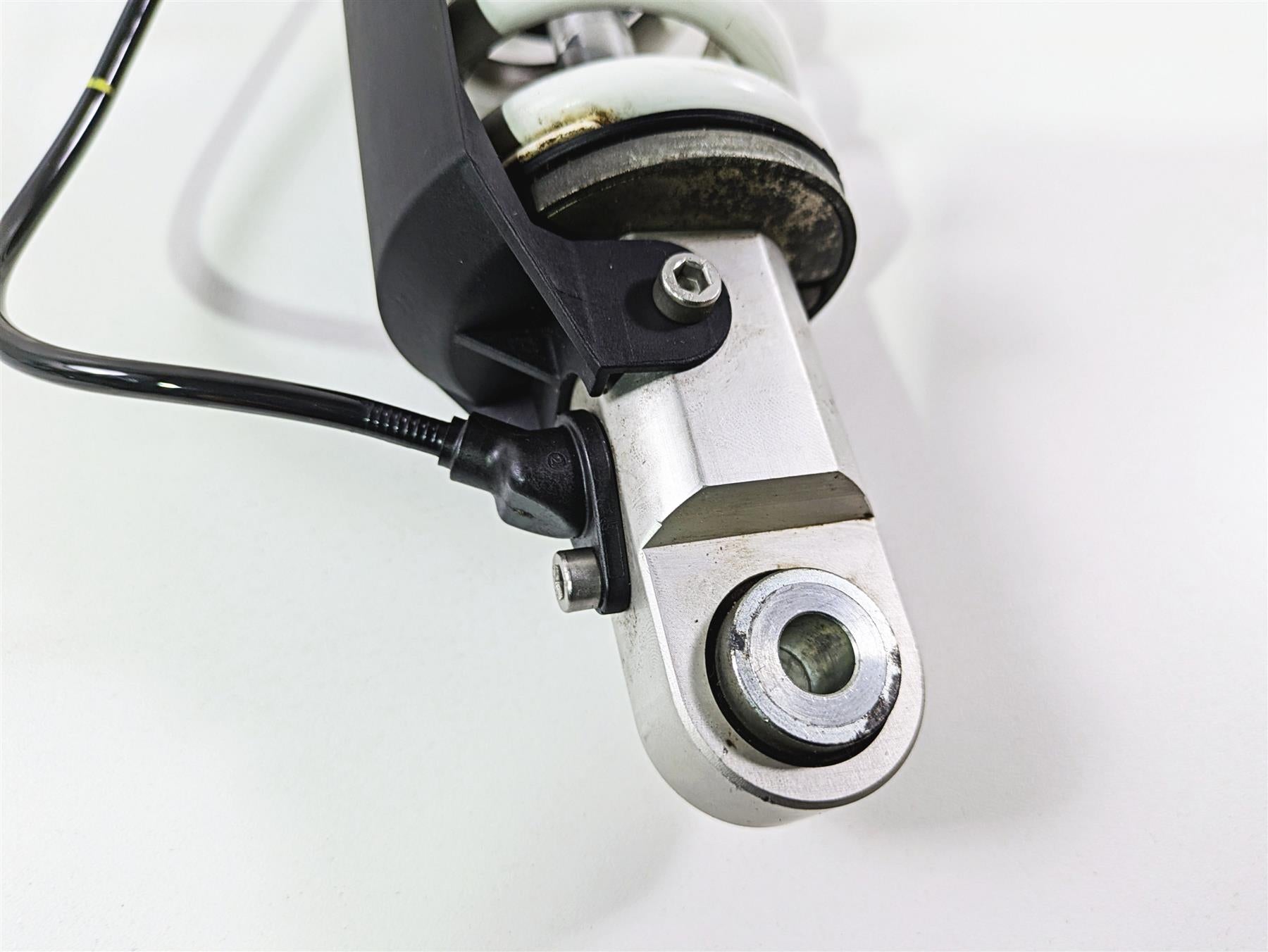 2019 BMW R1250RT K52 Front Esa Shock Damper 31489899967 {{ shop.shopifyCountryName }} - Mototech271