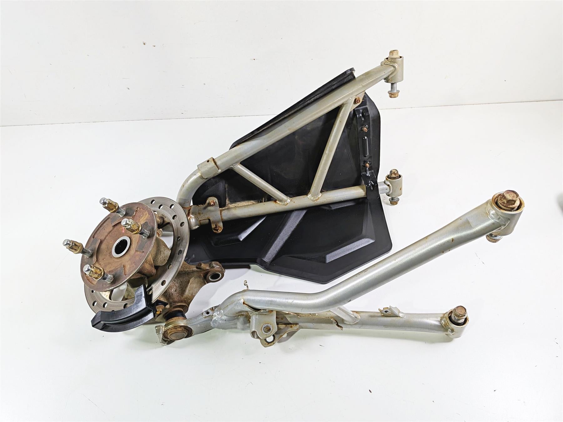 2020 Honda Talon SXS1000 S2R 1000R Right Front Knee Assembly 51200-HL6-A00 {{ shop.shopifyCountryName }} - Mototech271