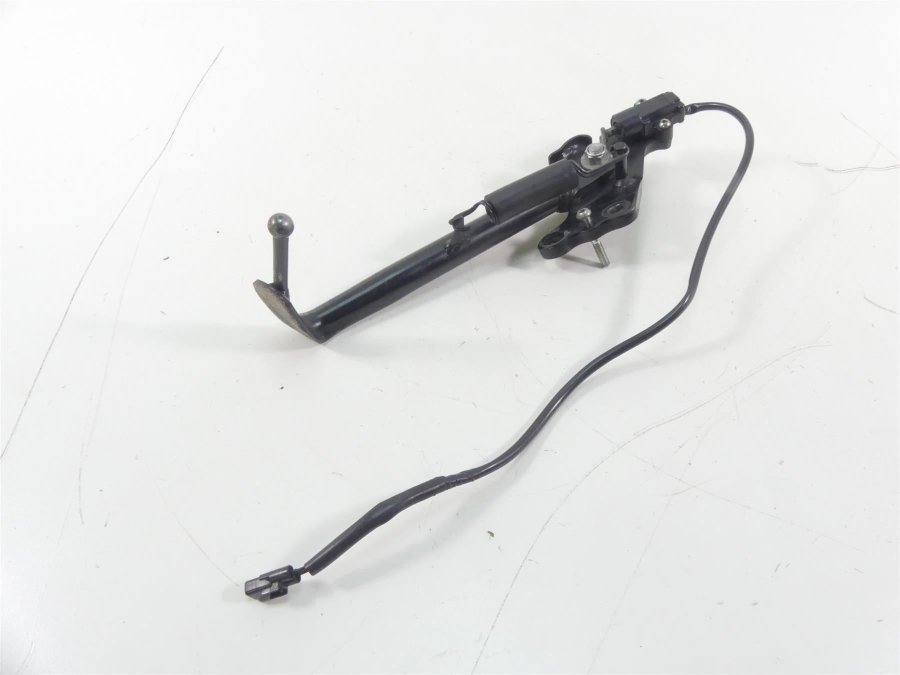 2015 Yamaha MT09 FZ09 Side Kickstand Kick Stand & Safety Switch 1RC-27311-00-00 {{ shop.shopifyCountryName }} - Mototech271