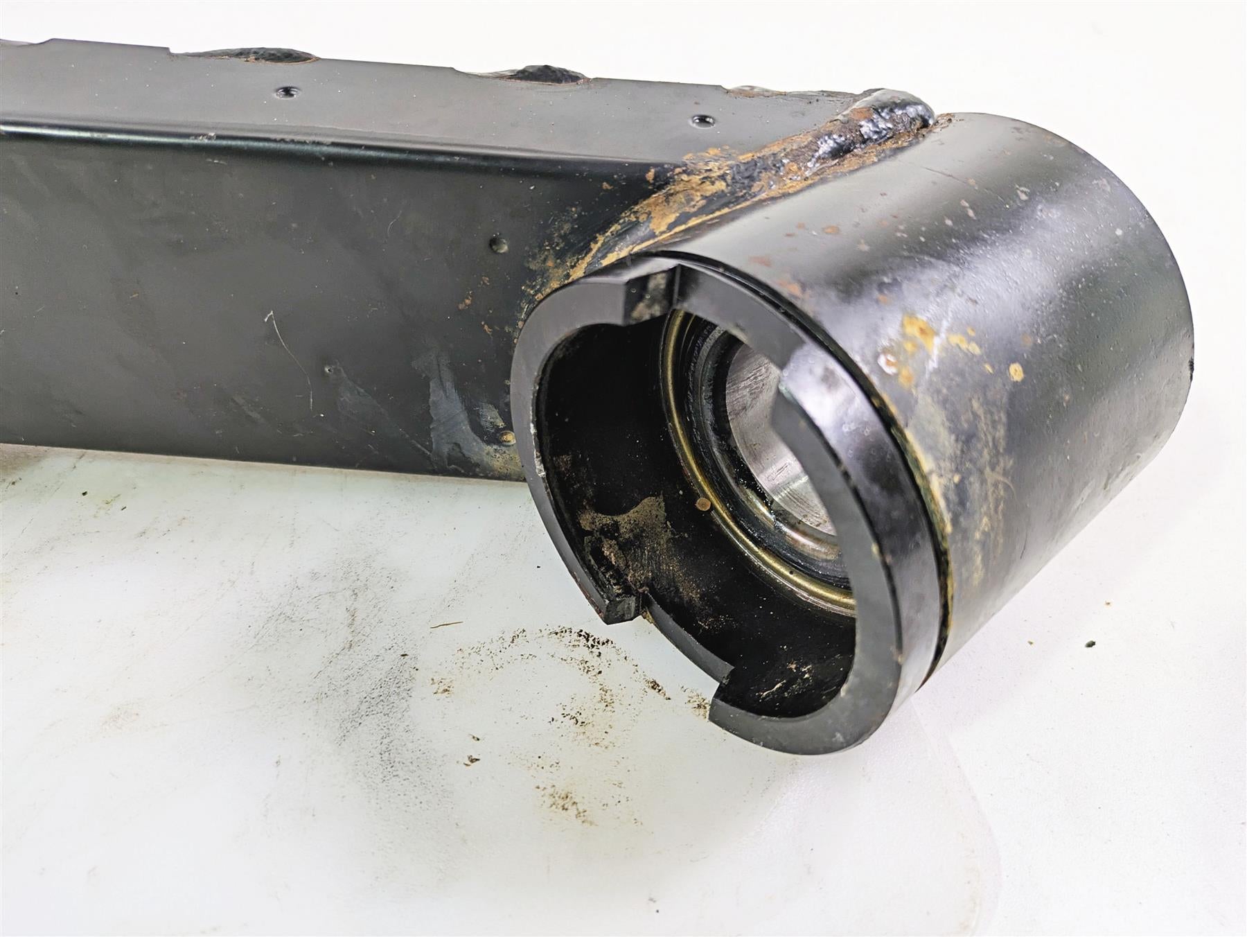2011 Can-Am Outlander 650 4X4 XT Rear Right Trailing Swing Arm 706003425 {{ shop.shopifyCountryName }} - Mototech271