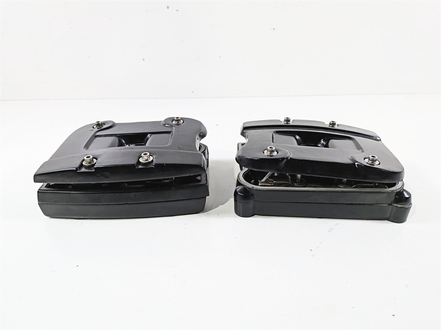1990 Harley Touring FLHTC Electra Glide Black Rocker Box Valve Covers 17507-85 {{ shop.shopifyCountryName }} - Mototech271