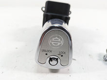 Load image into Gallery viewer, 2013 Harley Touring FLHX Street Glide Ignition Switch Lock Set - Vin 71572-06 | Mototech271
