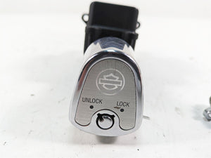 2013 Harley Touring FLHX Street Glide Ignition Switch Lock Set - Vin 71572-06 | Mototech271