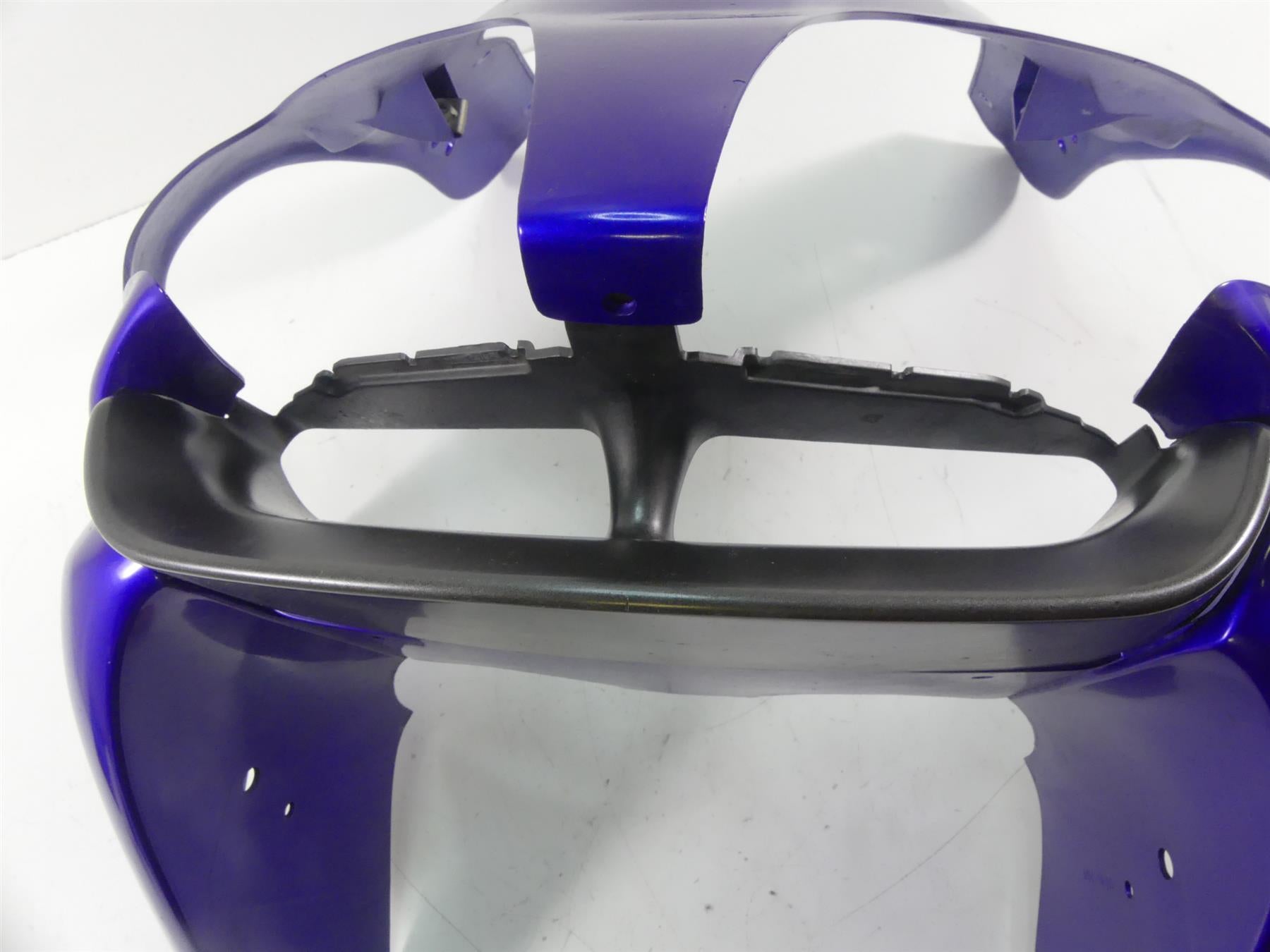 2001 Kawasaki ZX600J2 ZX6R Ninja Nose Headlight Cover Fairing 55028-1390 {{ shop.shopifyCountryName }} - Mototech271