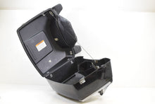 Load image into Gallery viewer, 09-13 Harley Touring Aftermarket Trunk Tour Pak &amp; Mount Electra Glide Road King | Mototech271
