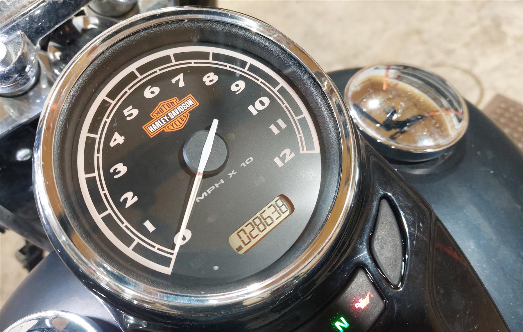 2017 Harley FLS Softail Slim Speedometer Gauge Instrument 28K -Read 70700-11B {{ shop.shopifyCountryName }} - Mototech271