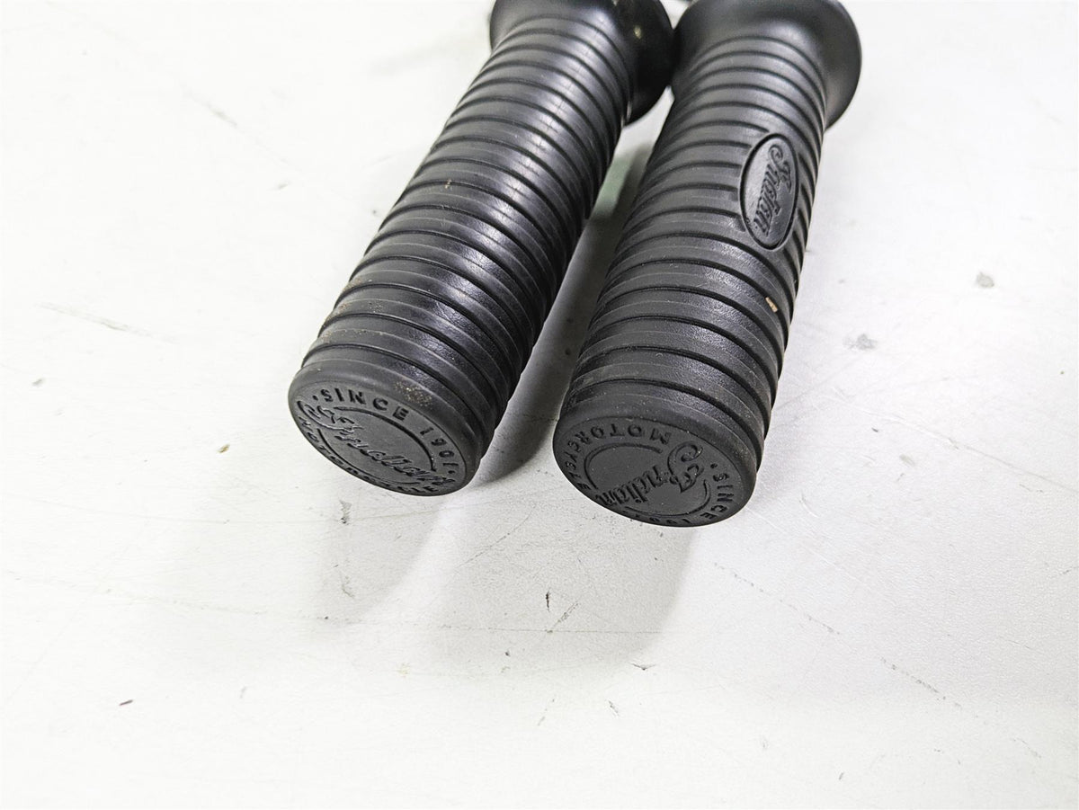 2018 Indian Chieftain Limited Heated Left Right Hand Grip Handgrip Set 5416650 {{ shop.shopifyCountryName }} - Mototech271