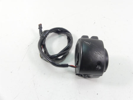 2021 Harley Softail FLSB Sport Glide Left Hand Cruise Control Switch 71500288 {{ shop.shopifyCountryName }} - Mototech271