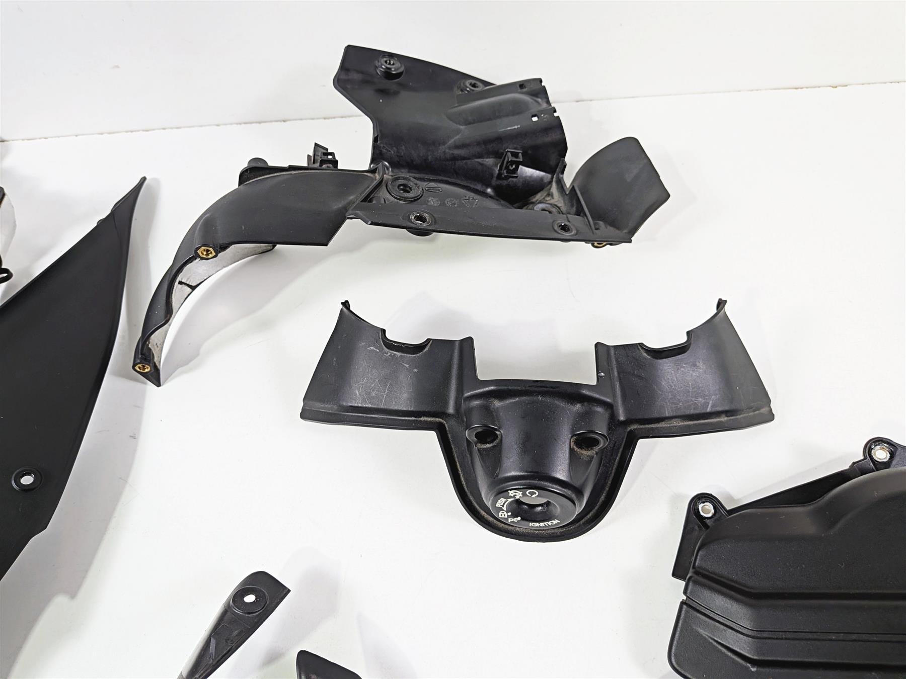 2019 Ducati Panigale V4S V4 S Corse Frame Engine Infill Covers Set 48212441A {{ shop.shopifyCountryName }} - Mototech271