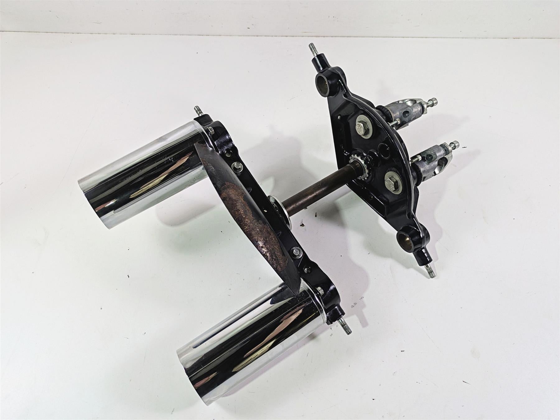 1998 Harley Touring FLHRCI Road King Upper Lower Triple Tree Cover Set 45435-95 {{ shop.shopifyCountryName }} - Mototech271