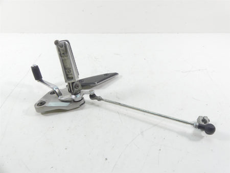 2007 Yamaha FZ1 Fazer Left Rider Footpeg Foot Peg Shifter Set 2D1-27442-01-00 {{ shop.shopifyCountryName }} - Mototech271
