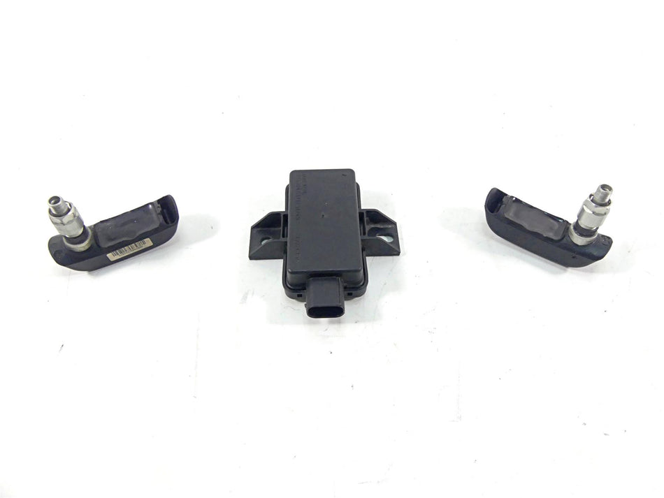 2014 BMW R1200GS K50 Rdc Module & Both Tire Sensor Set 65758546222 {{ shop.shopifyCountryName }} - Mototech271