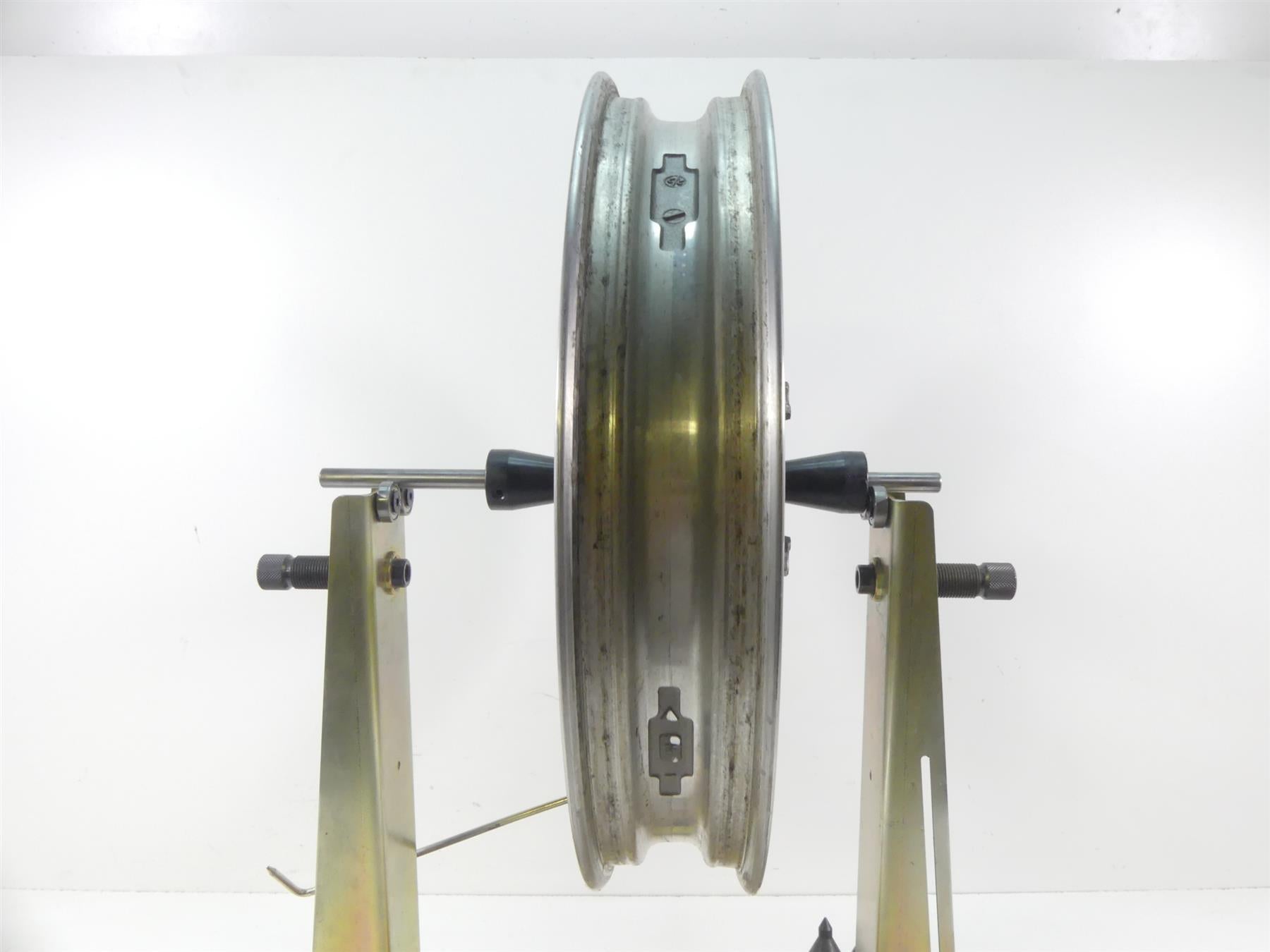 2013 Harley Davidson VRSCF Muscle Straight Front 19x3 Wheel Rim 41670-09 {{ shop.shopifyCountryName }} - Mototech271