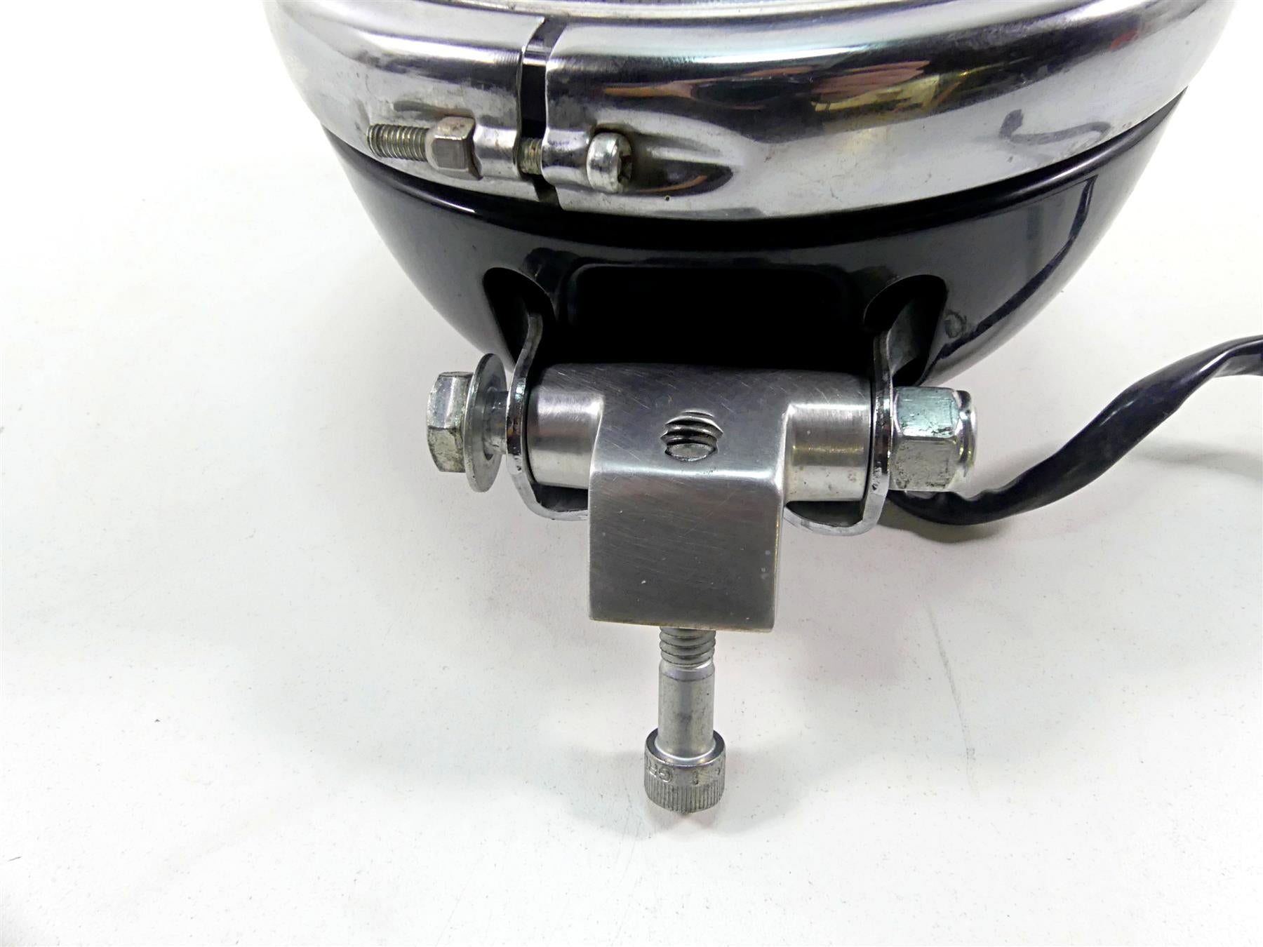 2020 Harley Softail FXST Standard Led Headlight Head Light Lamp & Mount 67700335 {{ shop.shopifyCountryName }} - Mototech271