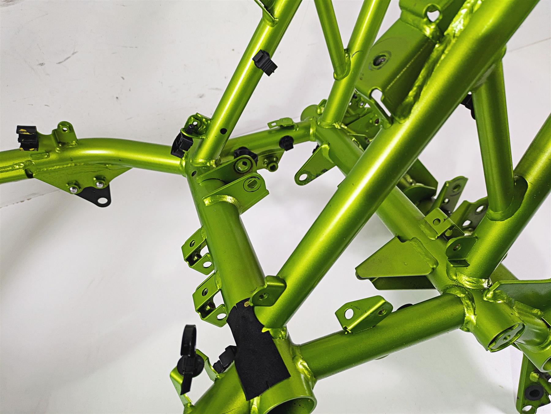 2021 Kawasaki Z900 ZR900 Straight Main Frame Chassis With Clean
