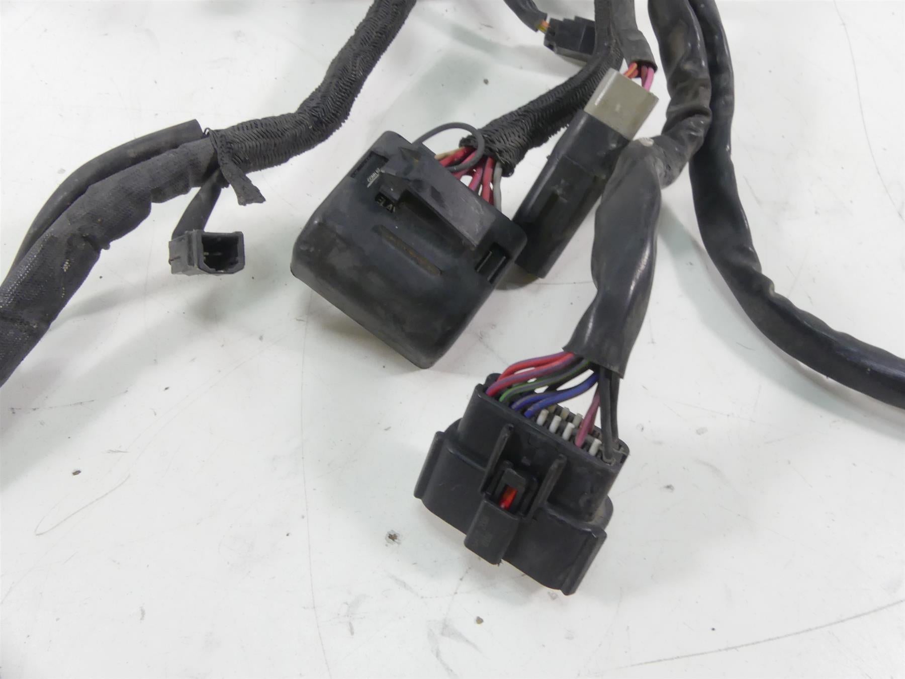 2013 Harley Davidson VRSCF Muscle Wiring Harness Loom - No Cuts - Abs 69200093 {{ shop.shopifyCountryName }} - Mototech271