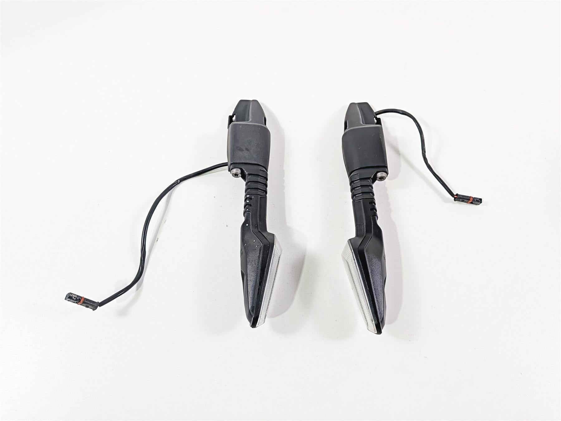 2023 BMW R nineT Scrambler K23 Front Blinker Turn Signal & Mounts 63138557204 {{ shop.shopifyCountryName }} - Mototech271