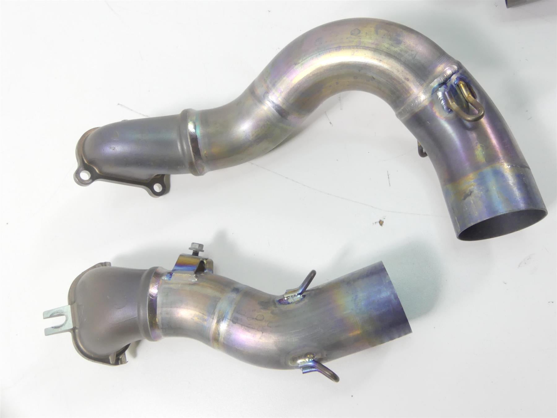 2018 Ducati Panigale 1100 V4 S Akrapovic Front Rear Exhaust Header Set {{ shop.shopifyCountryName }} - Mototech271