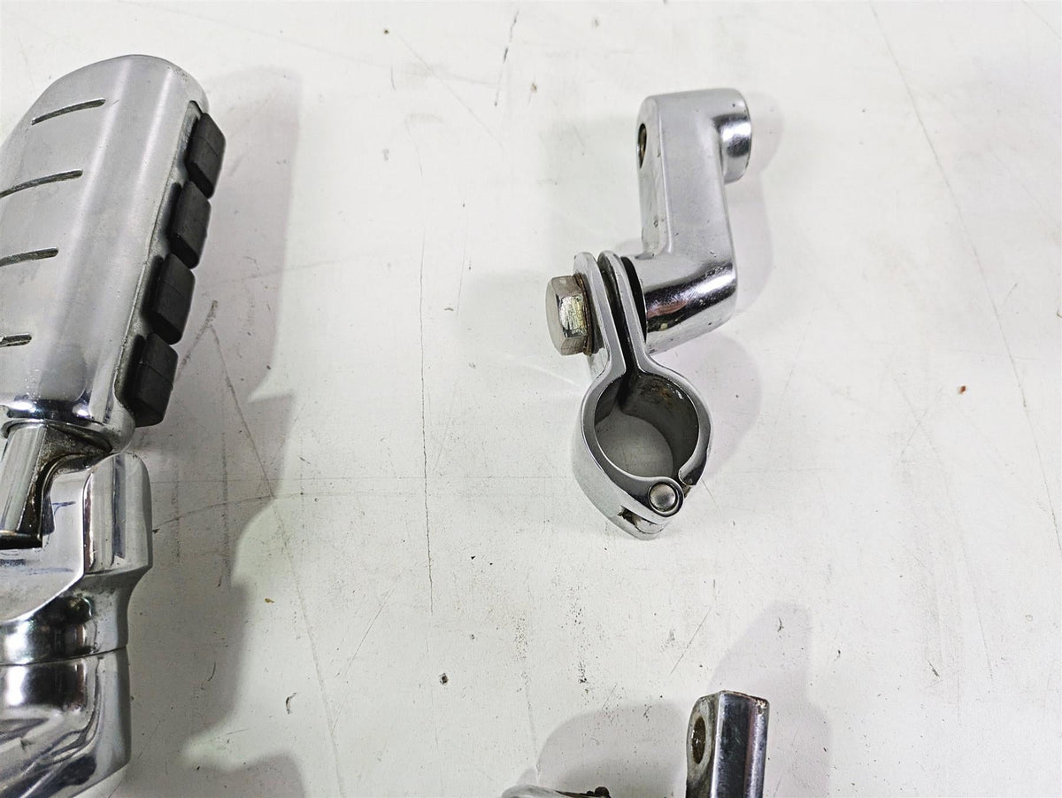 2004 Yamaha XVZ1300 Royal Star Chrome Highway Foot Peg Rest Set FOR PARTS {{ shop.shopifyCountryName }} - Mototech271