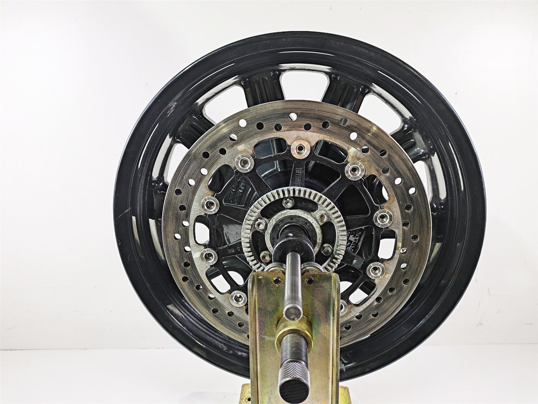 2016 Indian Chief Classic Straight 16x5 Rear Wheel Rim 1522506 {{ shop.shopifyCountryName }} - Mototech271