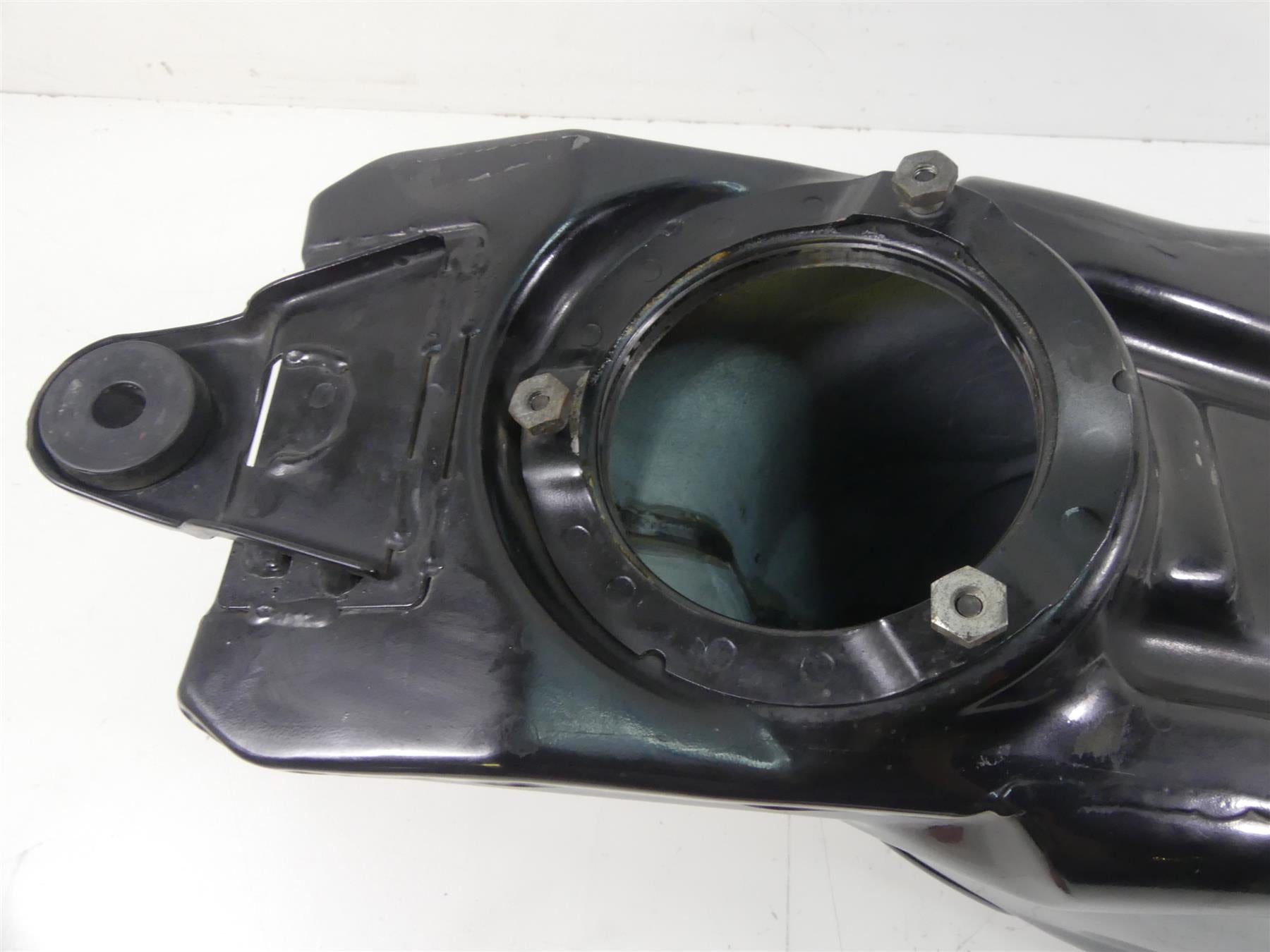 2006 Ducati 999 Biposto Fuel Gas Petrol Tank Reservoir - Read 58610531A {{ shop.shopifyCountryName }} - Mototech271