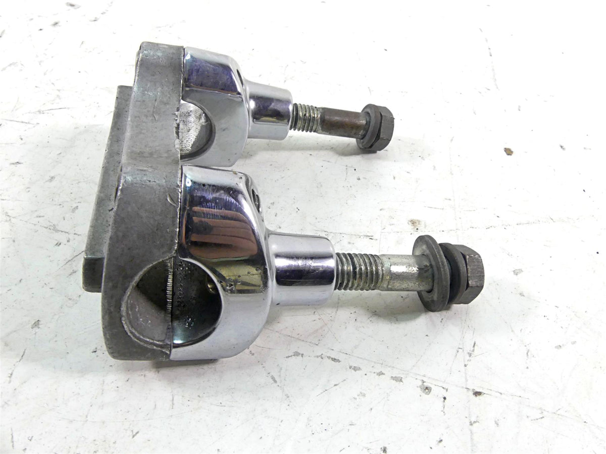 1979 Harley Sportster XLS1000 Roadster Handlebar Mount Riser 55902-79 55900-79 {{ shop.shopifyCountryName }} - Mototech271