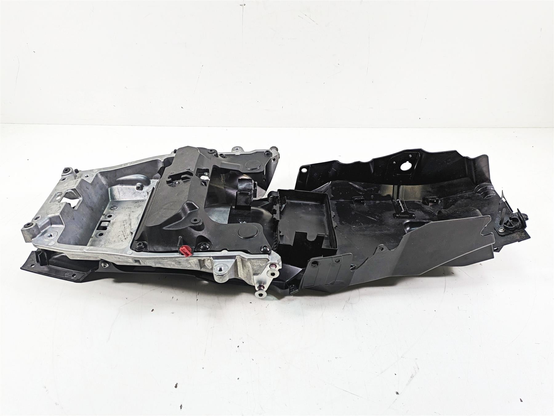 2018 Kawasaki ZX1002 Ninja H2 SX Subframe Sub Frame & Inner Fender 32160-0960