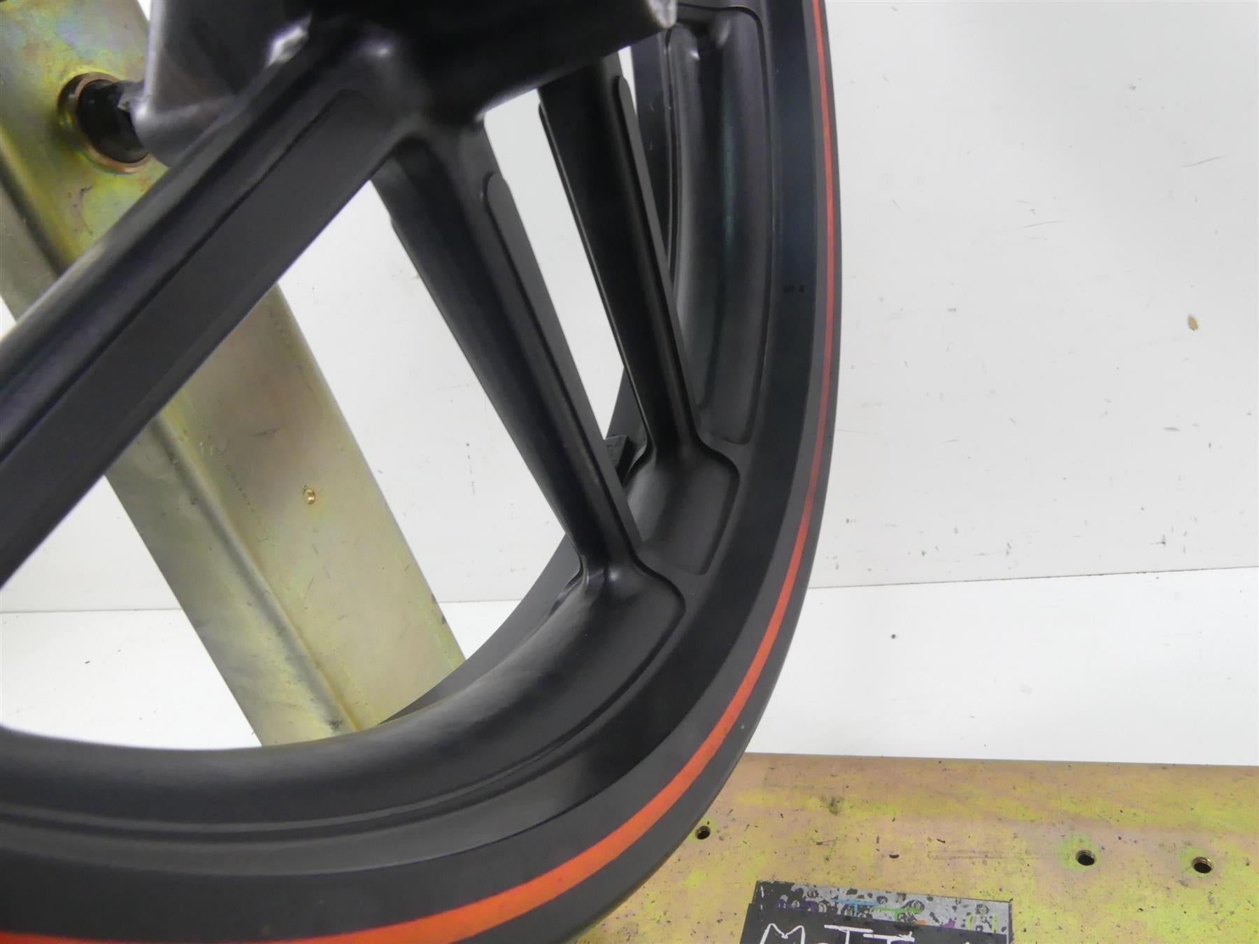 2013 Harley VRSCDX Night Rod Special Straight Front Wheel Rim 19x3 43300072 {{ shop.shopifyCountryName }} - Mototech271