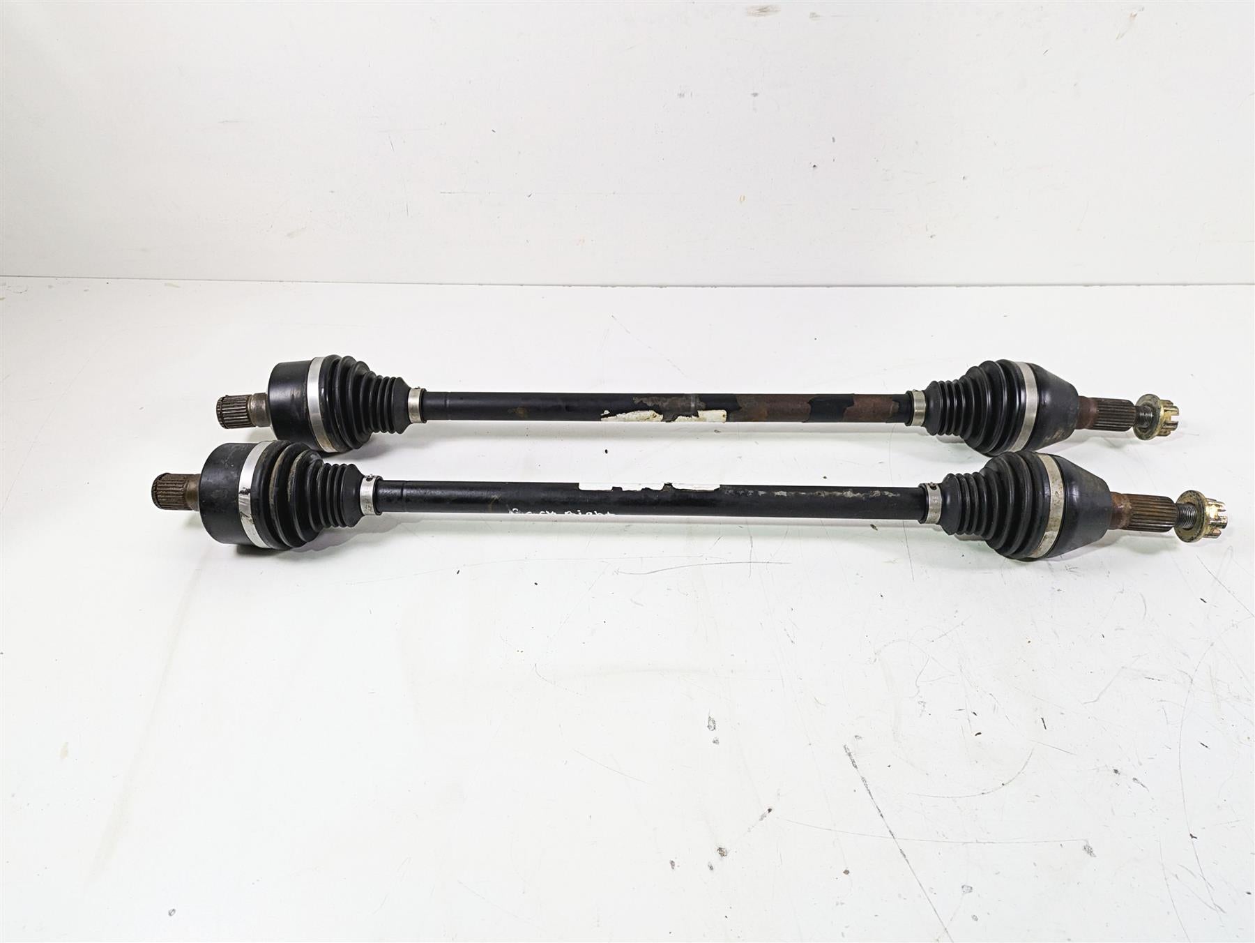 2019 Can Am Maverick X3 XRS Turbo R Rear Cv Drive Axle Set 705502362 {{ shop.shopifyCountryName }} - Mototech271